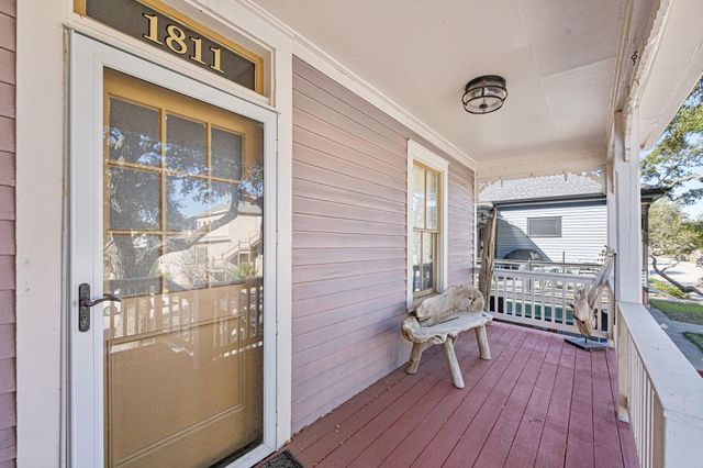 1811 30th Street, Galveston, TX 77550