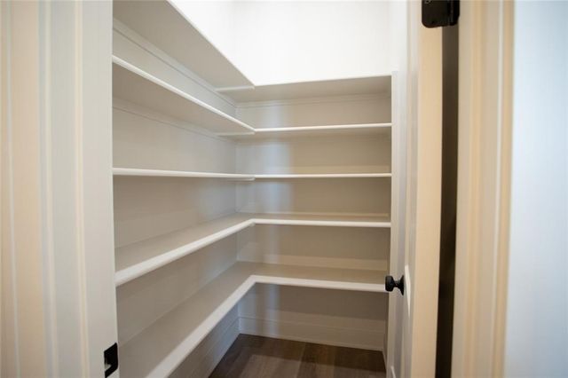 5357 Choctaw Lane, Mclouth, KS 66054