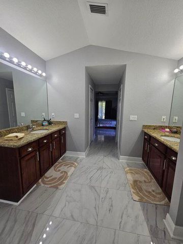 5721 NW Alcazar Terrace, Port St. Lucie, Port St Lucie, FL 34986