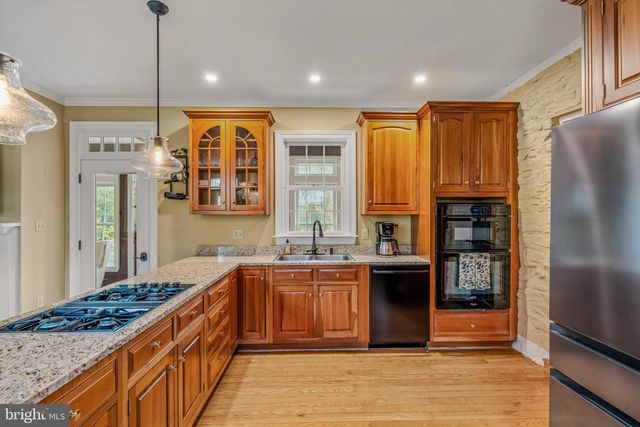 1507 OLD RIDER RD, Harpers Ferry, WV 25425