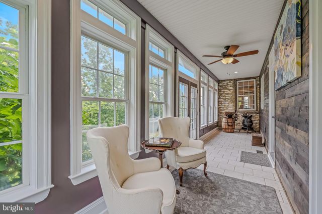 1507 OLD RIDER RD, Harpers Ferry, WV 25425