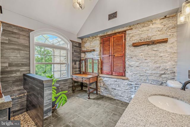 1507 OLD RIDER RD, Harpers Ferry, WV 25425
