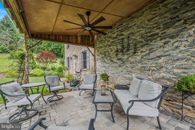 1507 OLD RIDER RD, Harpers Ferry, WV 25425