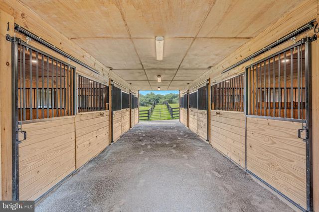 1507 OLD RIDER RD, Harpers Ferry, WV 25425