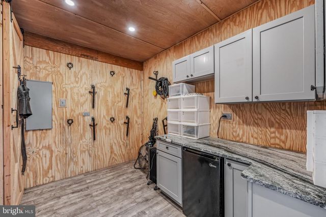 1507 OLD RIDER RD, Harpers Ferry, WV 25425