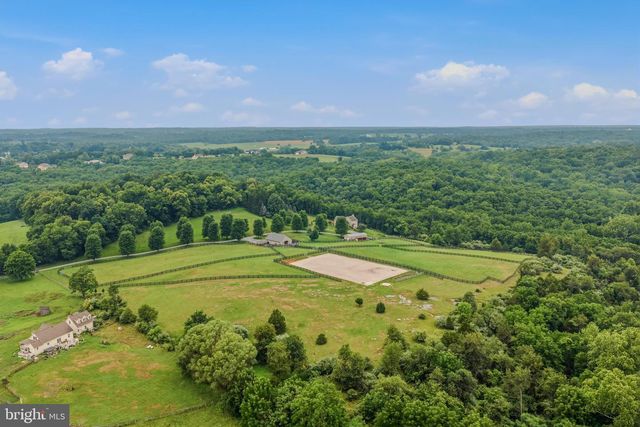 1507 OLD RIDER RD, Harpers Ferry, WV 25425