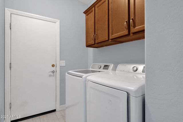 10830 E TOPAZ Avenue, Mesa, AZ 85212