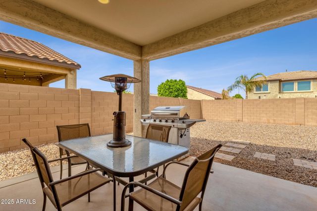 10830 E TOPAZ Avenue, Mesa, AZ 85212