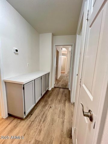 3200 S CASCADE Place, Chandler, AZ 85248