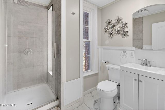 1410 5th Avenue, Troy, NY 12180