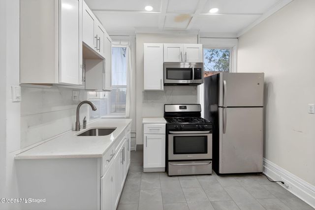 1410 5th Avenue, Troy, NY 12180