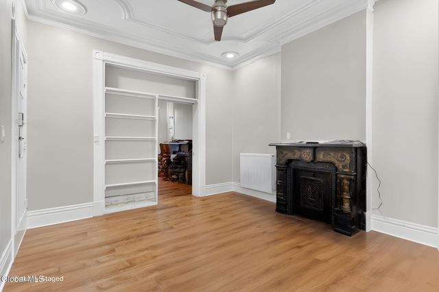 1410 5th Avenue, Troy, NY 12180