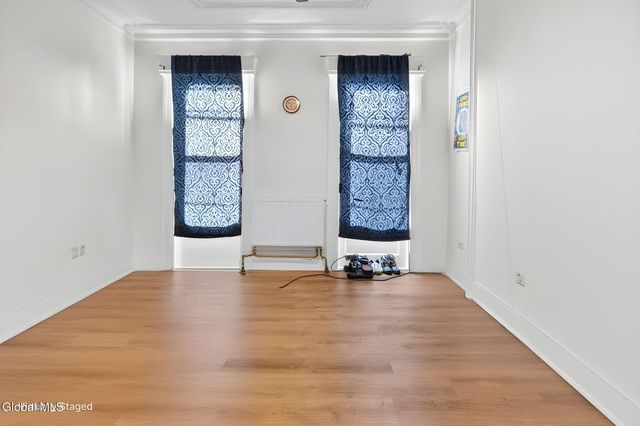 1410 5th Avenue, Troy, NY 12180