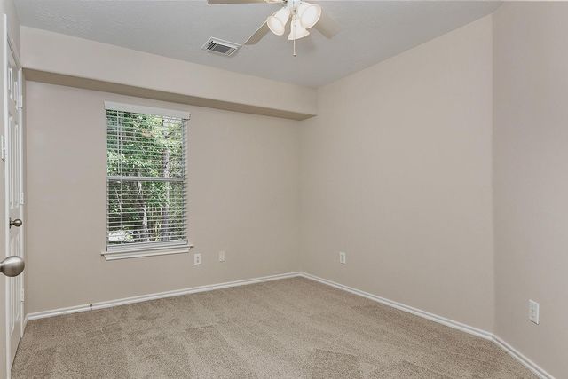 166 N Burberry Park Circle, The Woodlands, TX 77382