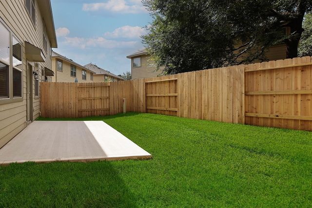 166 N Burberry Park Circle, The Woodlands, TX 77382