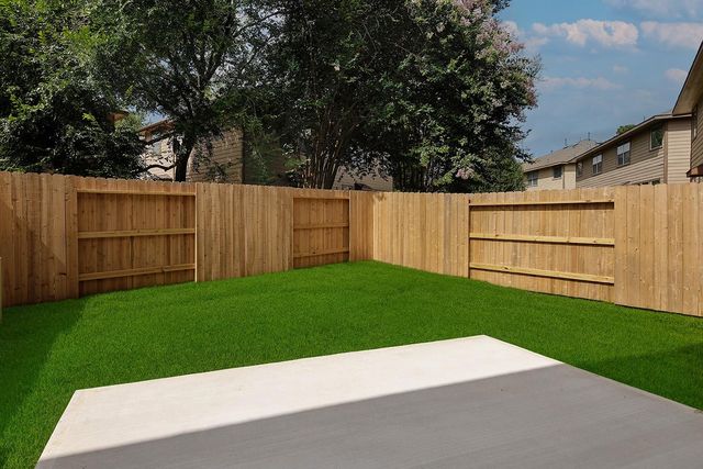 166 N Burberry Park Circle, The Woodlands, TX 77382
