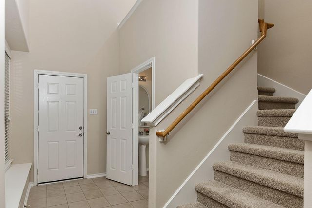 166 N Burberry Park Circle, The Woodlands, TX 77382