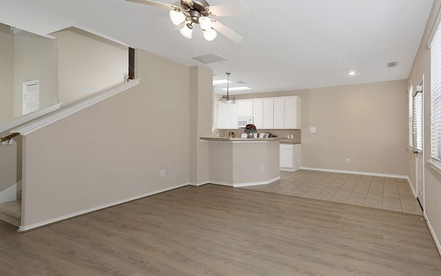 166 N Burberry Park Circle, The Woodlands, TX 77382