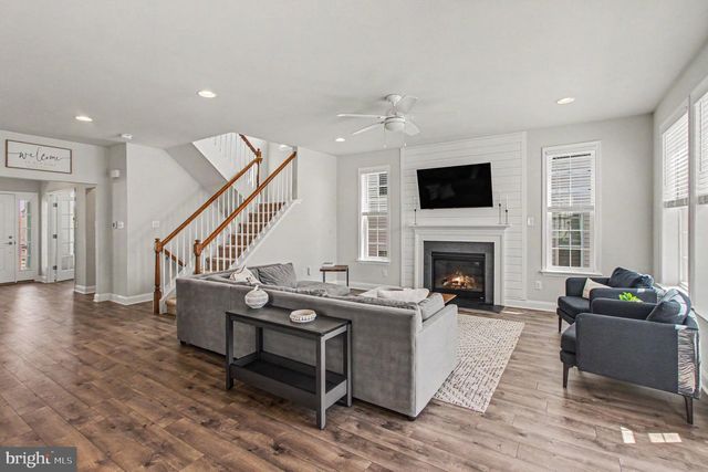 624 BRIDGE ST, Spring City, PA 19475