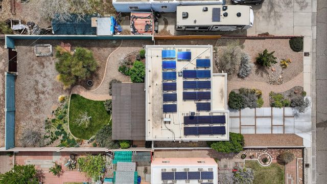 420 Manzano Street NE, Albuquerque, NM 87108
