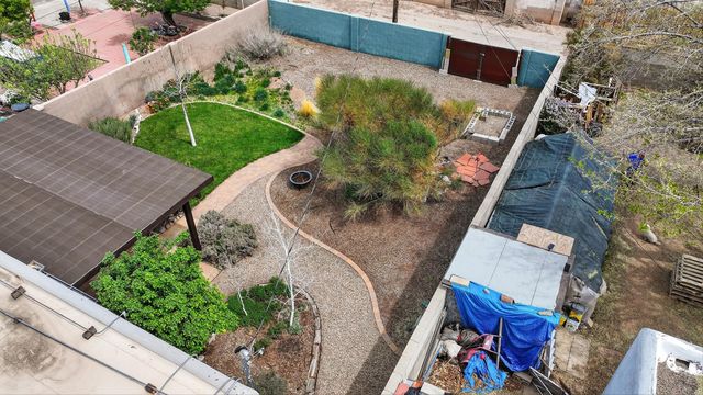 420 Manzano Street NE, Albuquerque, NM 87108