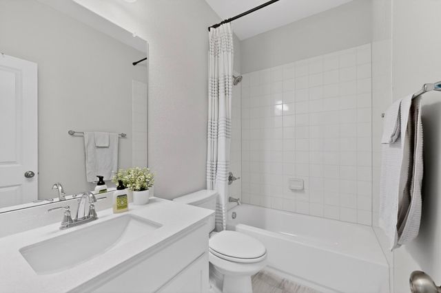 207 Buffalo Boulevard, Rhome, TX 76078