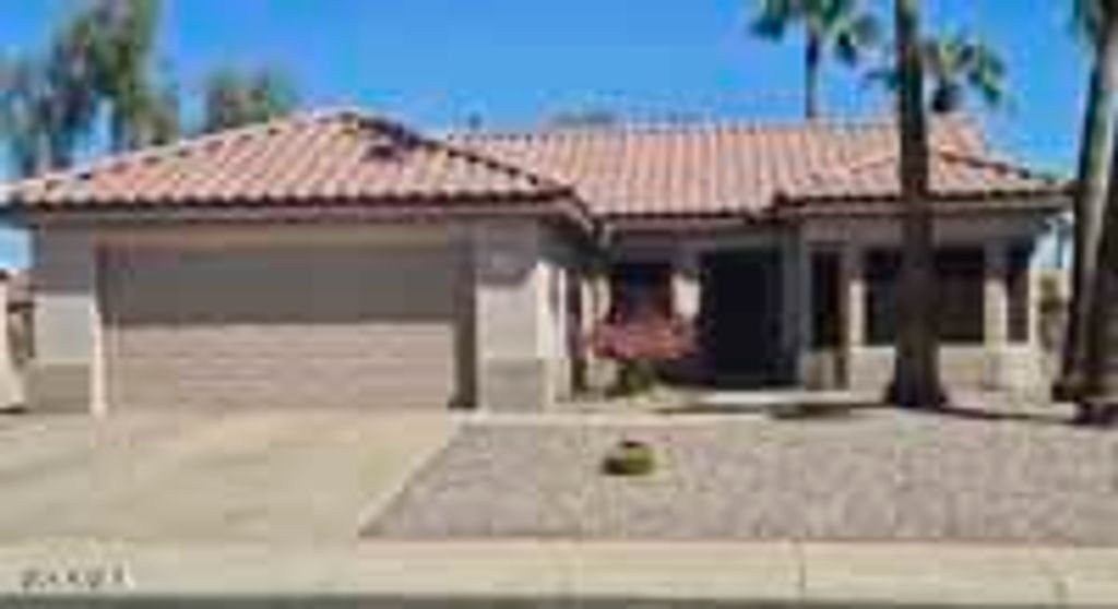 15556 W VISTA GRANDE Lane, Surprise, AZ 85374 — exterior