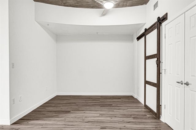 5925 Almeda Road 11406, Houston, TX 77004