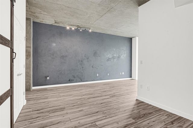 5925 Almeda Road 11406, Houston, TX 77004