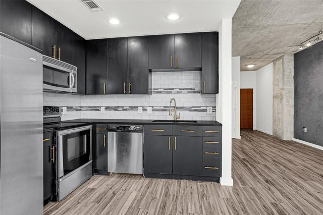 5925 Almeda Road 11406, Houston, TX 77004