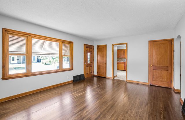 539 Brisbin Street, Anoka, MN 55303