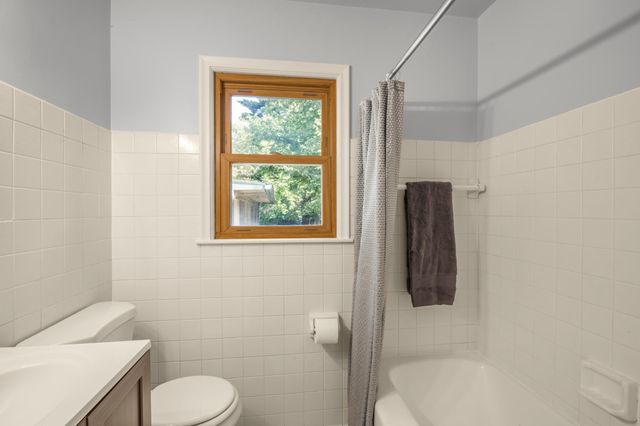 539 Brisbin Street, Anoka, MN 55303