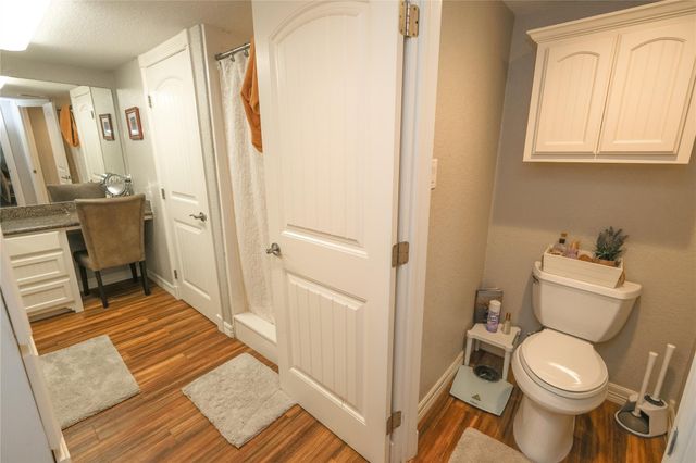 29523 County Road 25, Damon, TX 77430