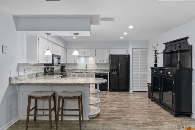 3334 S Royal Oaks Drive, Inverness, FL 34452