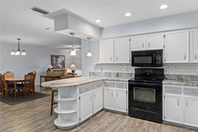 3334 S Royal Oaks Drive, Inverness, FL 34452