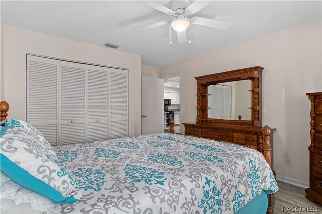 3334 S Royal Oaks Drive, Inverness, FL 34452