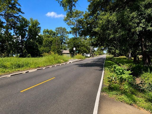 5609 Langley Road, Houston, TX 77016