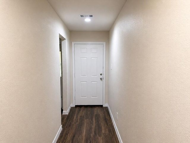 5609 Langley Road, Houston, TX 77016