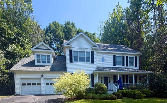 54 Muirfield Road, Burlington, VT 05408