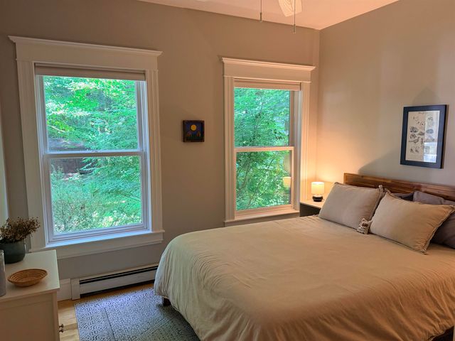 54 Muirfield Road, Burlington, VT 05408