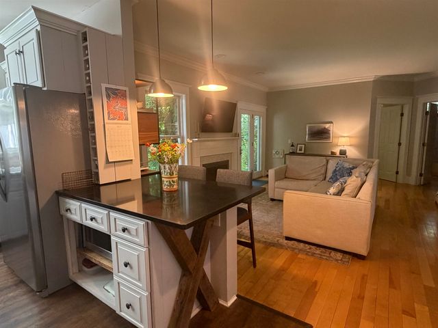54 Muirfield Road, Burlington, VT 05408