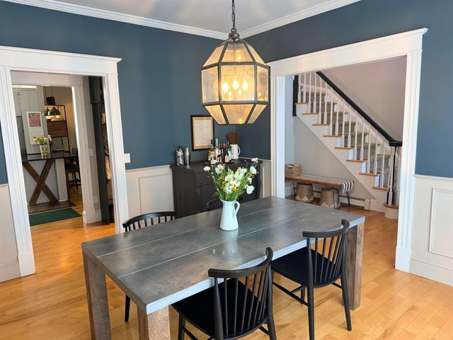 54 Muirfield Road, Burlington, VT 05408