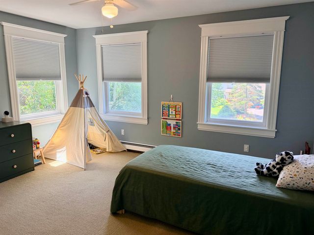 54 Muirfield Road, Burlington, VT 05408
