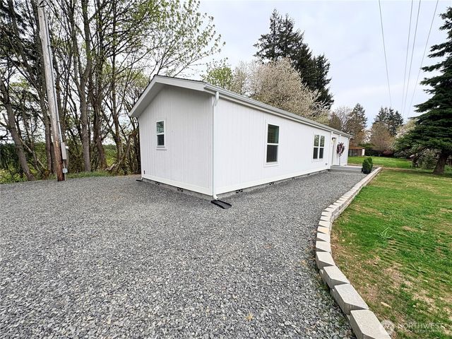 763 Eadon Rd, Toledo, WA 98591