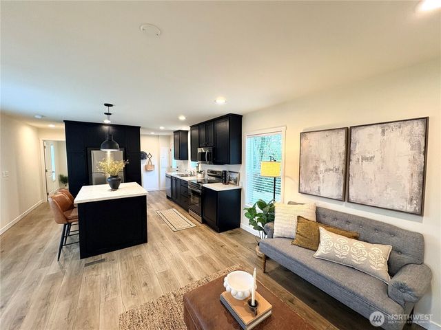 763 Eadon Rd, Toledo, WA 98591