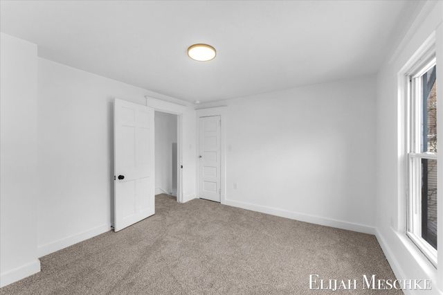 1728 Francis Avenue SE, Grand Rapids, MI 49507