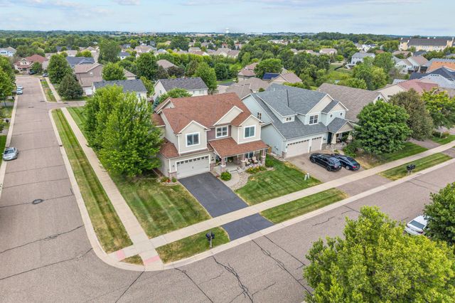 950 Drew Drive, Woodbury, MN 55129