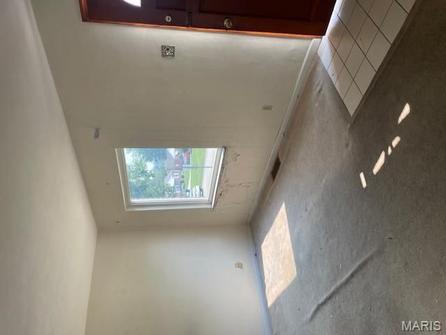9809 Zenith Drive, St Louis, MO 63123