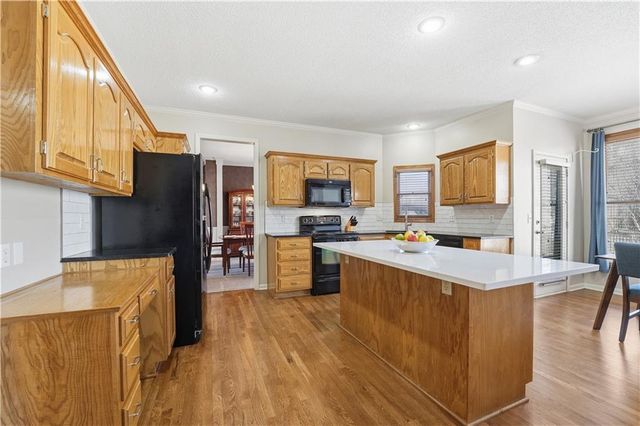 12128 Hardy Street, Overland Park, KS 66213