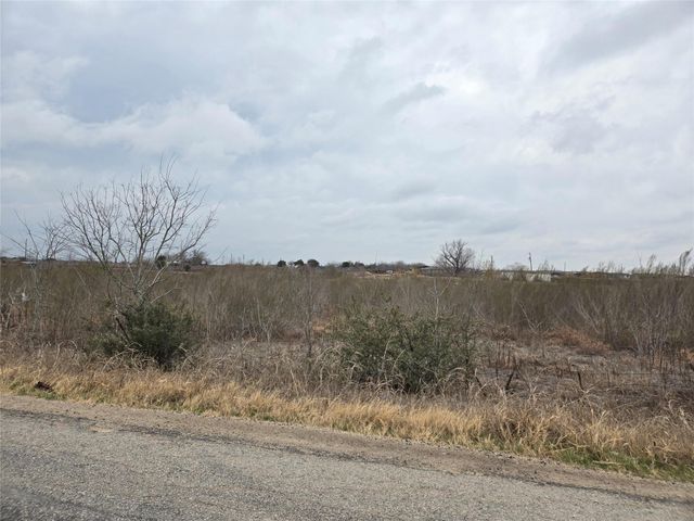 TBD Schubert LN, Niederwald, TX 78640